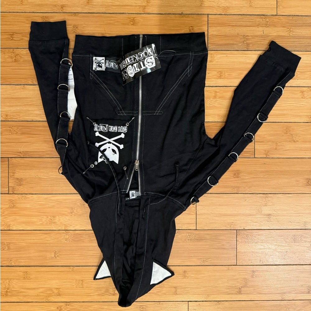 NWT Bye Bye Kitty Youth S Black Pierced Cat Vintage Hoodie skull D ring - Picture 7 of 8